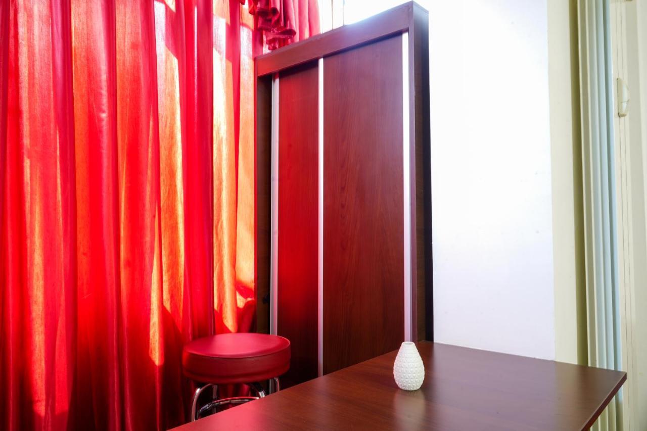 ブカレストSun Plaza Oasis With Self Check In And Fast Wifiアパートメント エクステリア 写真
